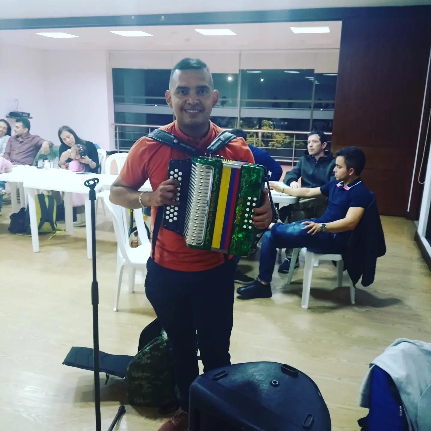 Acordeonista de Vallenato Bogotá Live en vivo